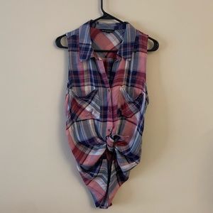 Rock and Republic Button tank